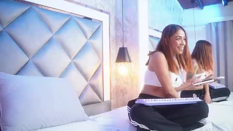 Snapshot of gemma_sm chatting on 05/14/26, 03:24 Maria online show from 05/14/26, 03:24