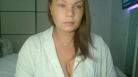 Snapshot of gemmarmalade chatting on 05/26/26, 06:42 GEMMARMALADE online show from 05/26/26, 06:42