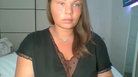 Snapshot of gemmarmalade chatting on 06/05/26, 06:52 GEMMARMALADE online show from 06/05/26, 06:52