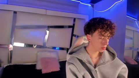 Genesis online show from 11/28/25, 03:20