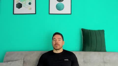 genesis_wb online show from 01/11/26, 08:47