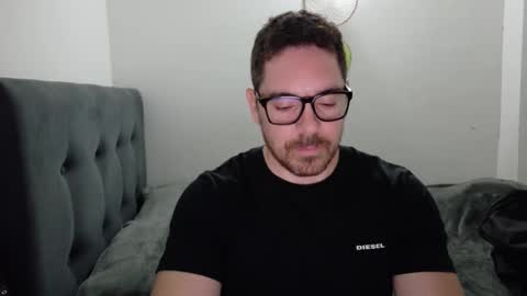 genesis_wb online show from 02/11/26, 02:49