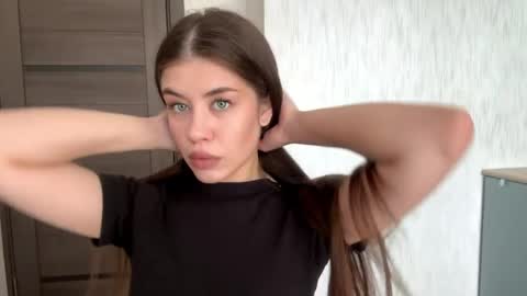 Megan online show from 05/04/26, 01:07