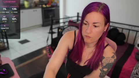 Genny Rock   and  online show from 02/13/25, 02:31