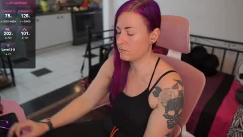 Genny Rock   and  online show from 02/13/25, 08:34