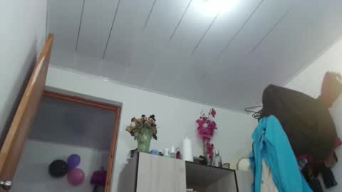 Snapshot of gensesisex chatting on 12/08/24, 03:32 gensesisex online show from 12/08/24, 03:32