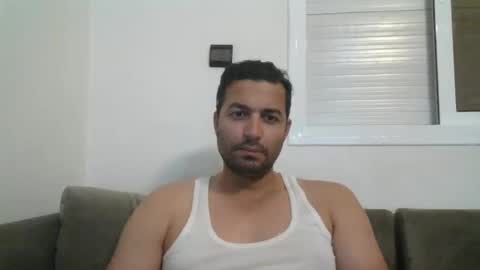 Snapshot of genteldevil chatting on 12/30/24, 12:32 genteldevil online show from 12/30/24, 12:32