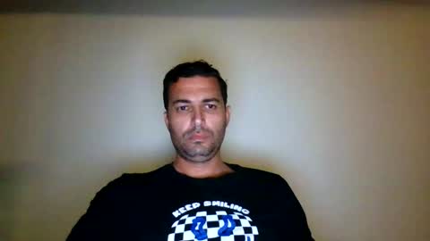 Snapshot of genteldevil chatting on 10/18/25, 10:32 genteldevil online show from 10/18/25, 10:32