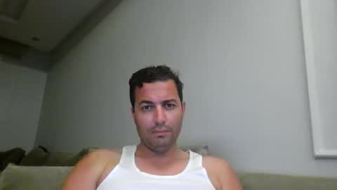 Snapshot of genteldevil chatting on 10/22/25, 11:04 genteldevil online show from 10/22/25, 11:04