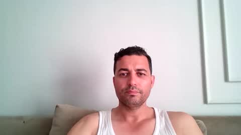 Snapshot of genteldevil chatting on 05/16/26, 01:54 genteldevil online show from 05/16/26, 01:54