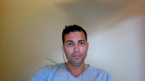 Snapshot of genteldevil chatting on 05/22/26, 11:32 genteldevil online show from 05/22/26, 11:32