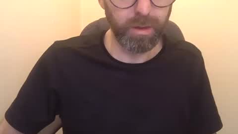 Snapshot of geon2xx chatting on 03/04/25, 09:51 Geon online show from 03/04/25, 09:51