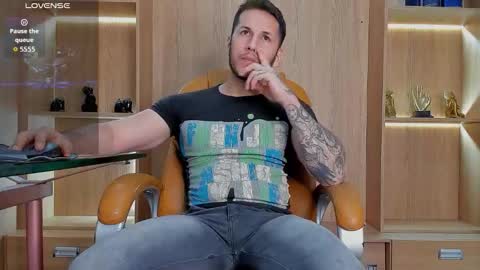 George online show from 03/25/26, 04:29