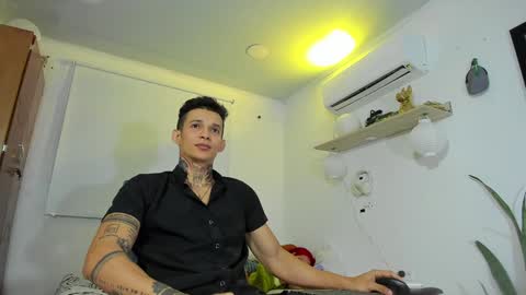 Snapshot of george_prince2 chatting on 01/02/25, 11:16 independent model online show from 01/02/25, 11:16