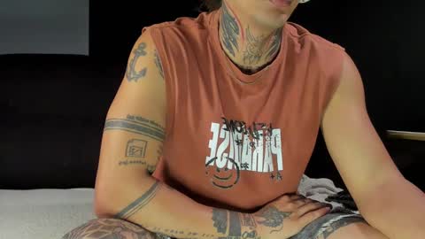 Snapshot of george_prince2 chatting on 10/21/25, 11:27 independent model online show from 10/21/25, 11:27