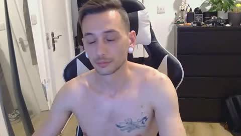 georgek0012 online show from 05/26/26, 11:01