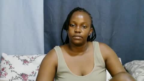 Snapshot of georgeous_kimberly chatting on 05/26/26, 09:33 georgeous_kimberly online show from 05/26/26, 09:33