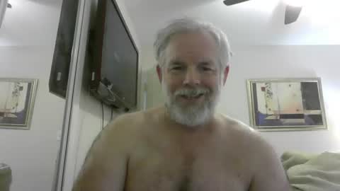 Snapshot of georgiagooner chatting on 06/17/26, 01:19 ProudGooner online show from 06/17/26, 01:19
