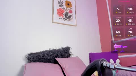 Snapshot of georgina_astor chatting on 06/25/26, 04:23 georgina_astor online show from 06/25/26, 04:23
