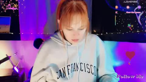 Snapshot of georgina_moschino chatting on 05/08/26, 01:44 georgina_moschino online show from 05/08/26, 01:44