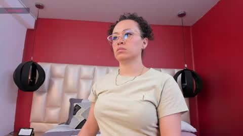 Georgina  online show from 04/22/26, 11:34