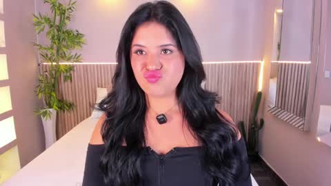 GeorginaReyes  online show from 04/04/26, 10:40