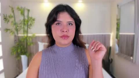 Snapshot of georginareyes chatting on 06/23/26, 10:41 GeorginaReyes online show from 06/23/26, 10:41