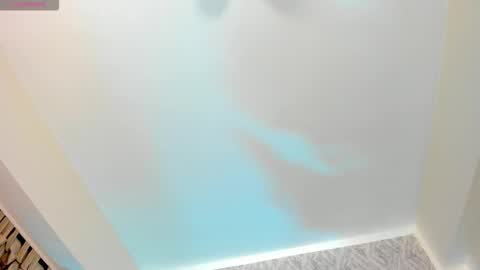 Kendal  online show from 11/12/25, 01:55