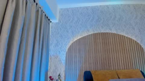 Kendal  online show from 04/13/26, 01:44