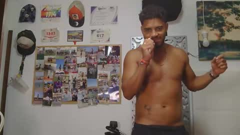Snapshot of geovannygarrido91 chatting on 10/11/25, 03:06 geovannygarrido91 online show from 10/11/25, 03:06