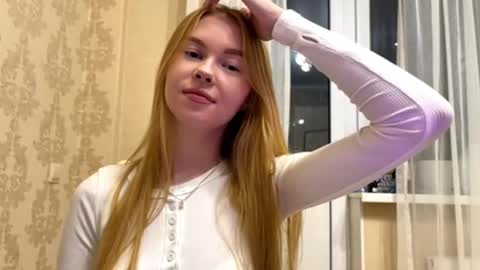 Amelia online show from 09/27/25, 08:36