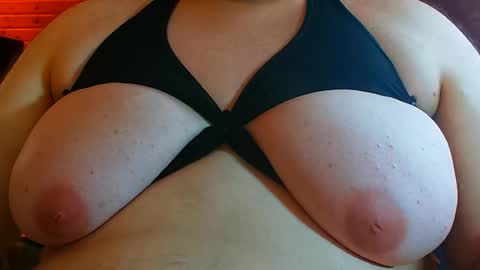 germanfatfemboy online show from 09/09/25, 01:43