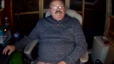 germany_50 online show from 10/10/25, 05:34