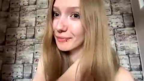 Sophie online show from 07/17/26, 04:52