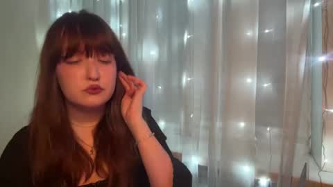 Snapshot of gertrudisoldershaw chatting on 08/04/26, 09:17 Lora online show from 08/04/26, 09:17