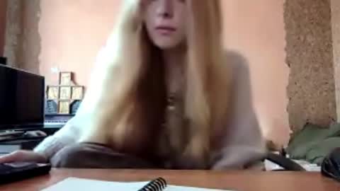 Snapshot of gertrudisturbe chatting on 04/03/26, 06:11 Kate online show from 04/03/26, 06:11