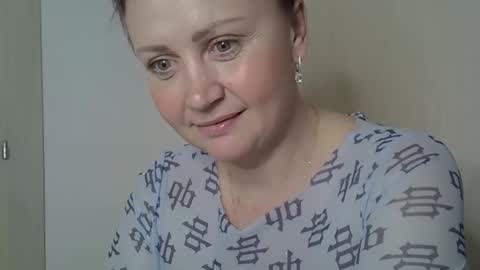 Snapshot of gessy_angel chatting on 03/29/26, 08:31 gessy_angel online show from 03/29/26, 08:31