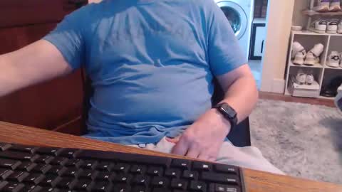 gethoggy online show from 12/17/25, 05:08