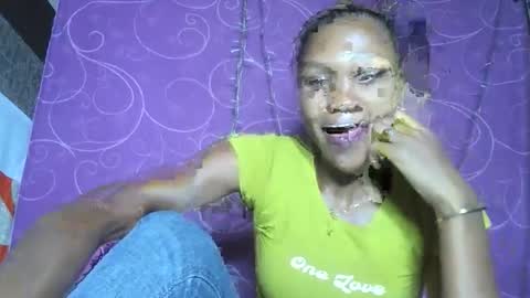 gggloria online show from 04/21/26, 01:50