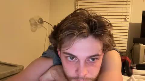 Snapshot of gggopa998 chatting on 12/12/24, 01:32 gggopa998 online show from 12/12/24, 01:32