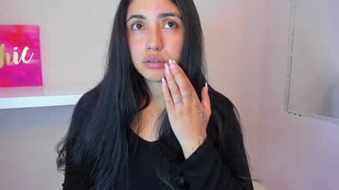 Danna Astrom online show from 12/29/24, 07:28