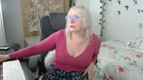 Snapshot of ghertrudequeen chatting on 05/13/26, 03:48 Ghertrudequeen online show from 05/13/26, 03:48