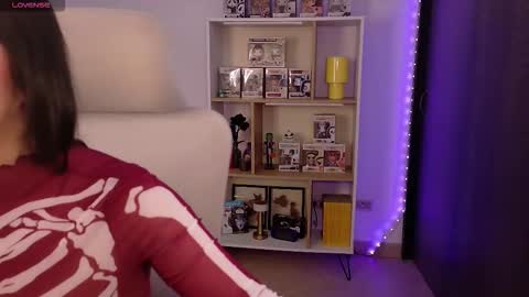 Im Jenn Next stream Monday - start -5 GMT online show from 02/15/26, 09:22