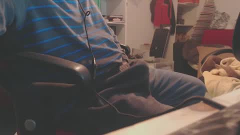 ghostatitude online show from 02/12/25, 09:54