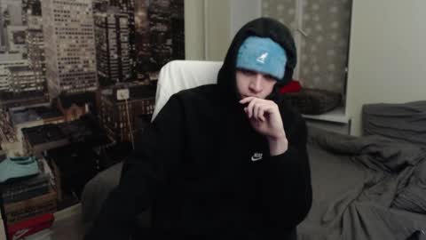 Fedya online show from 11/16/25, 02:06