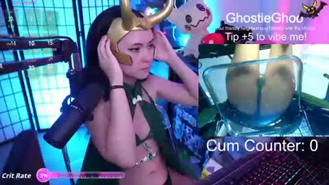 Snapshot of ghostieghoo chatting on 07/17/26, 08:14 Ghostie online show from 07/17/26, 08:14