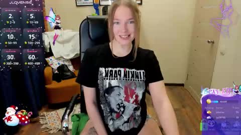 Snapshot of ghostly_temptation chatting on 02/17/26, 08:15 Sweety online show from 02/17/26, 08:15