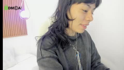 Milaa online show from 05/07/26, 01:49