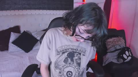 Allison  online show from 01/18/25, 08:09