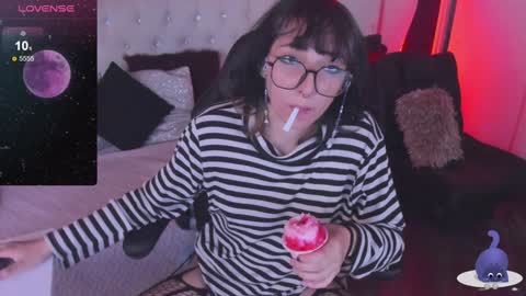 Allison  online show from 01/22/25, 05:06